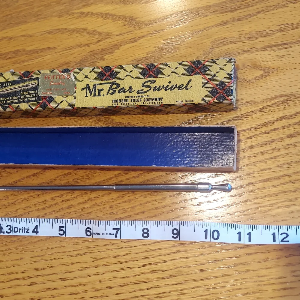 * Mr Bartender Cocktail Spoon in the Original Box Swivel Spoon Rare Find Vintage